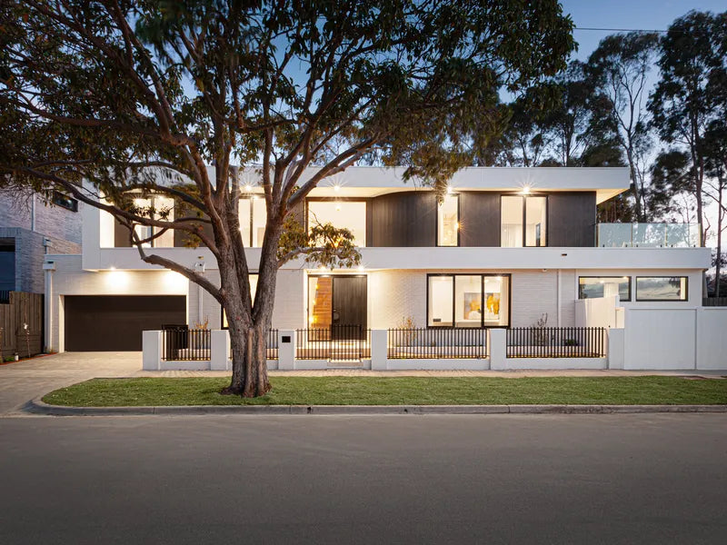 10 First Avenue, Kew