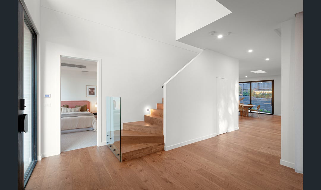 10 First Avenue, Kew