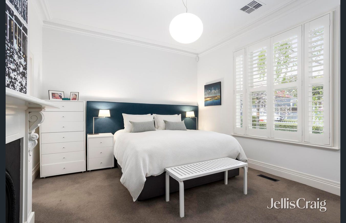 10 Horace Street, Malvern