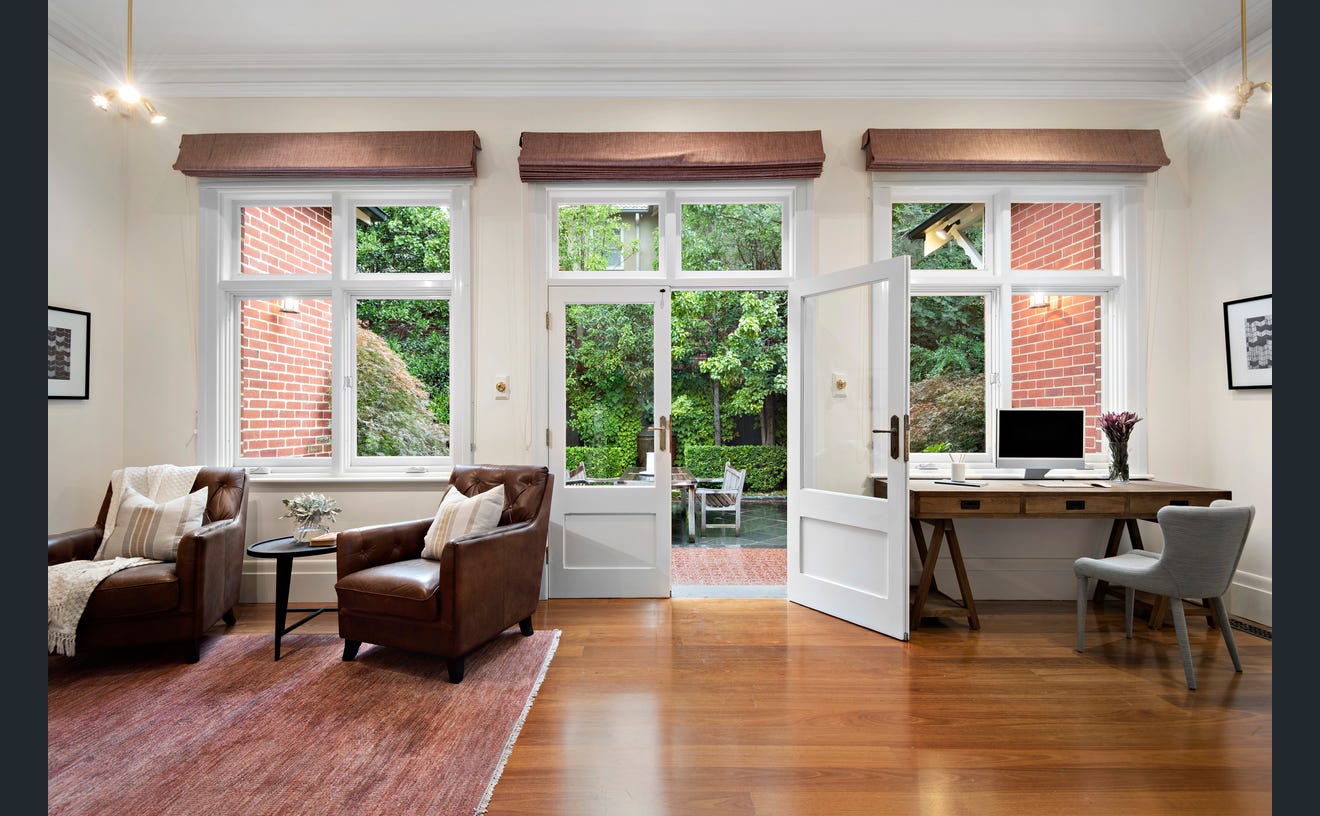 8 Beaver Street, Malvern East