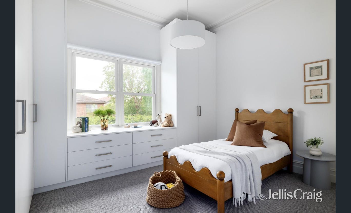 12 Avondale Road, Armadale