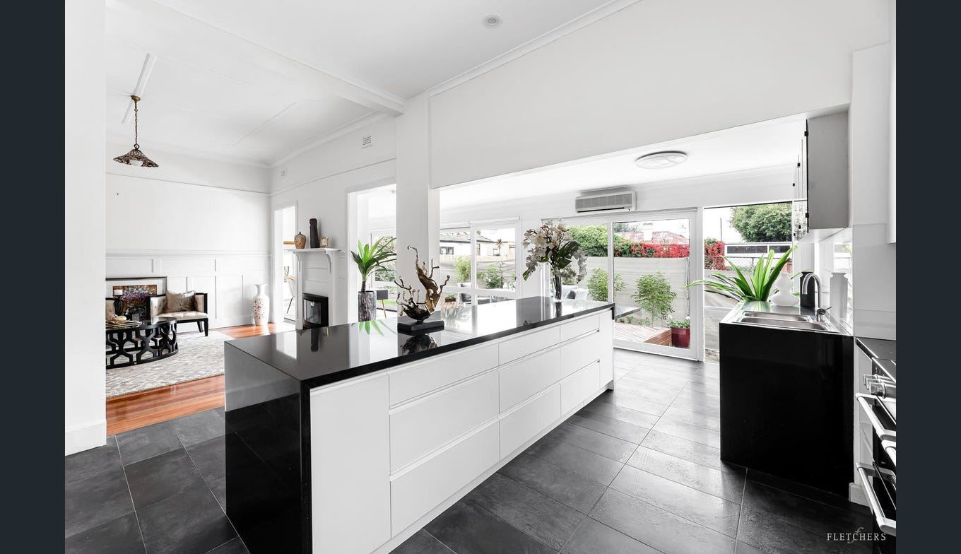 139 Cotham Road, Kew