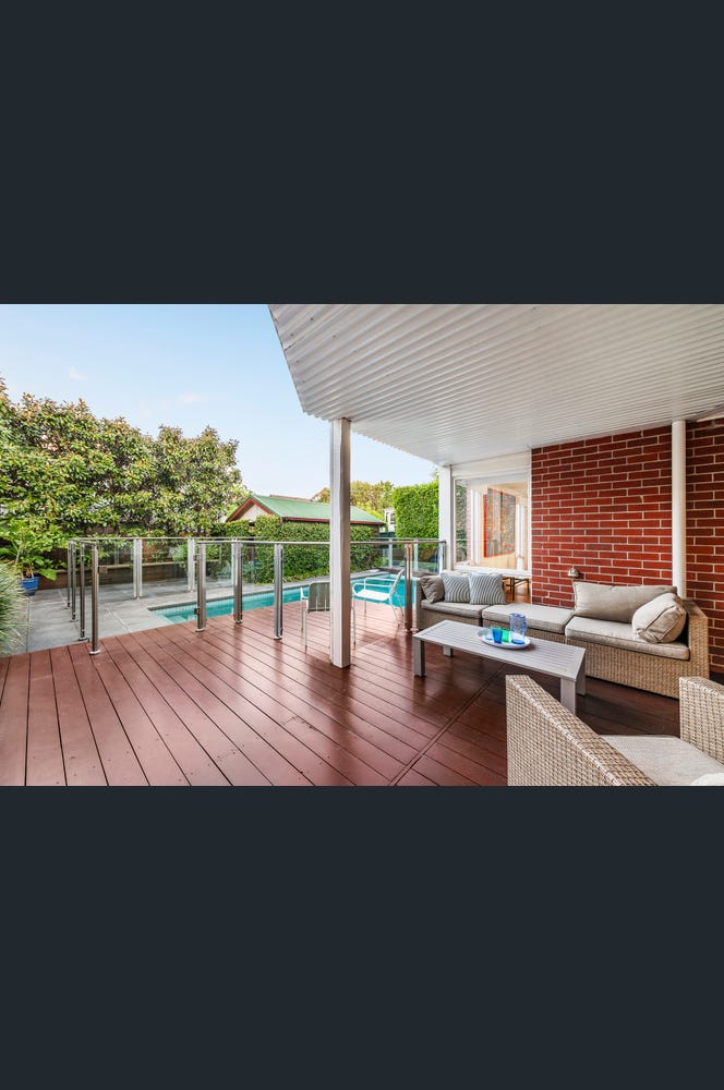 13 Yarra Street, Hawthorn