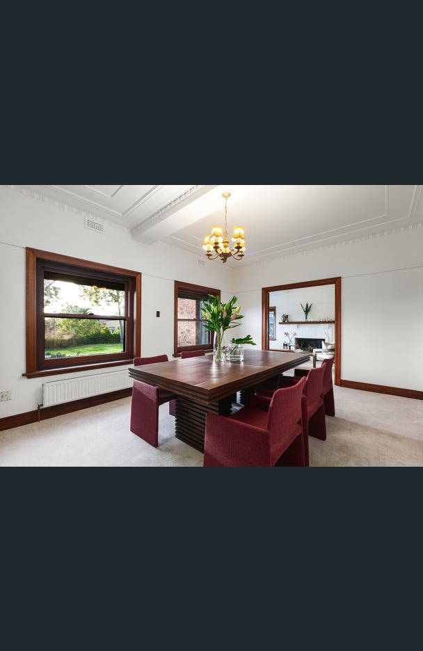 14 Glenroy Road, Hawthorn