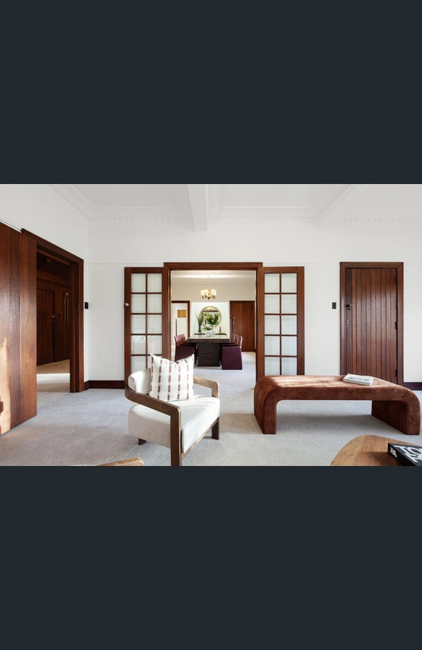 14 Glenroy Road, Hawthorn