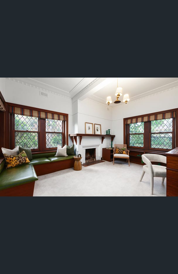 14 Glenroy Road, Hawthorn