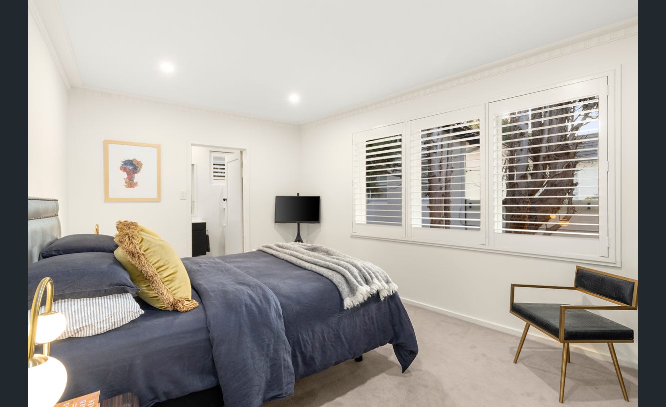 15 Turnbull Avenue, Toorak