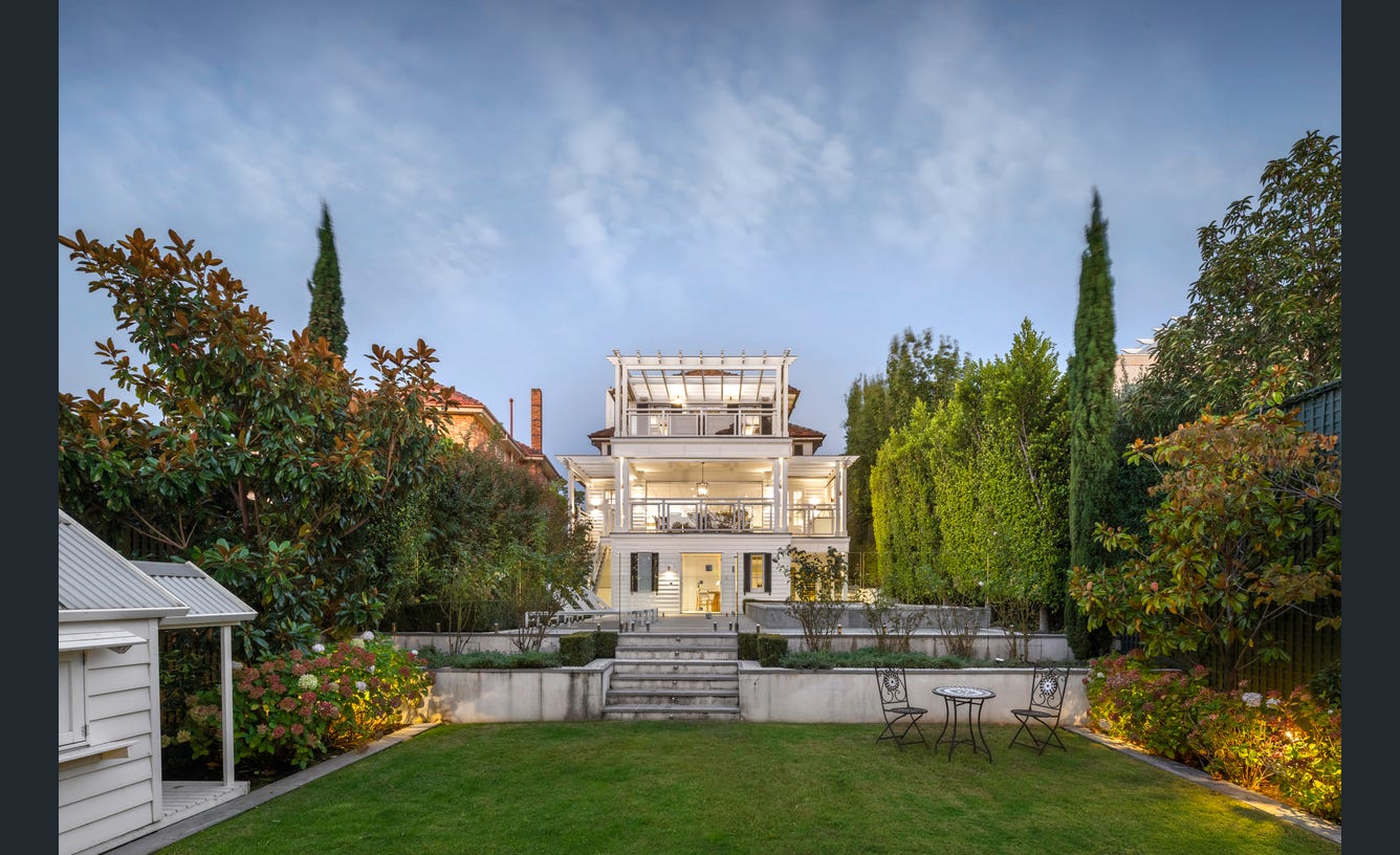 16 Hill Street, Toorak