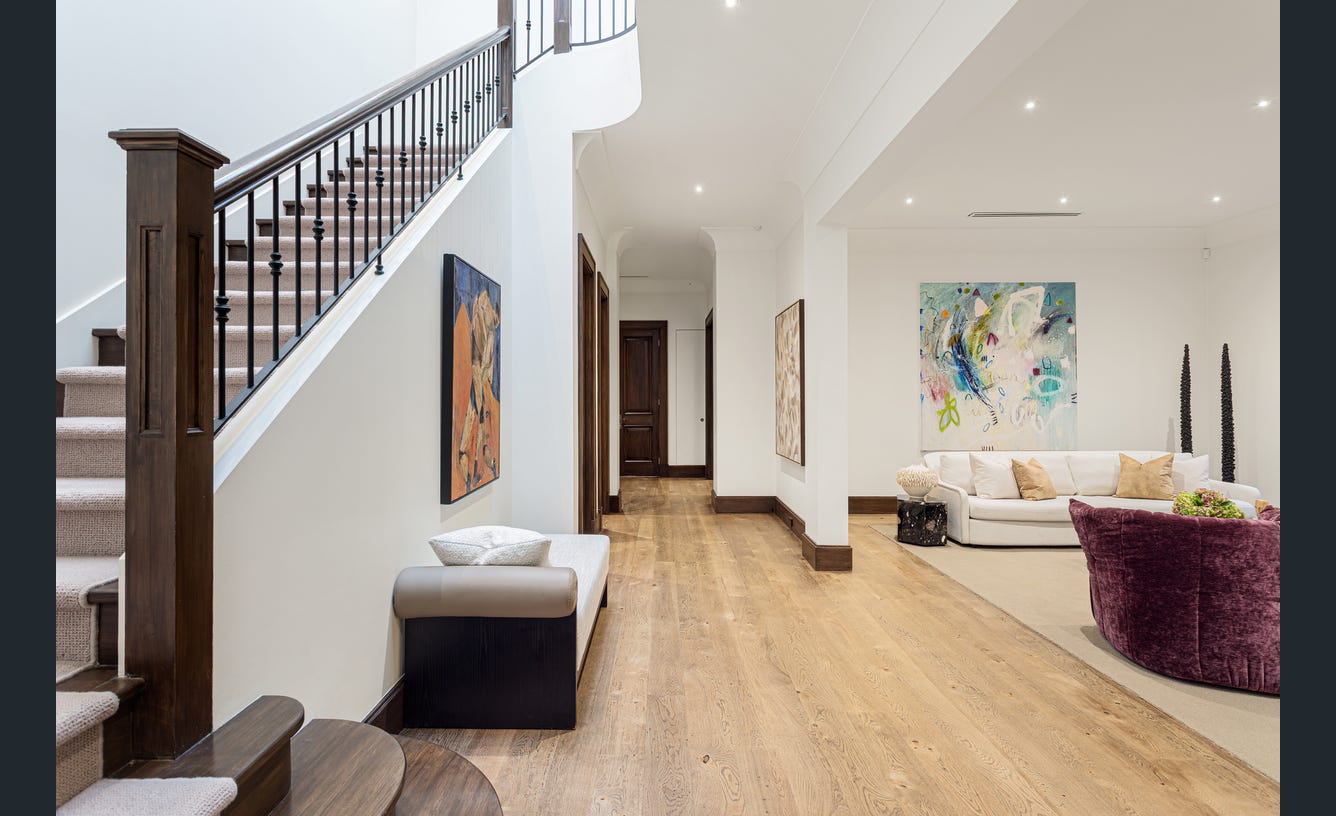 195 Kooyong Road, Toorak