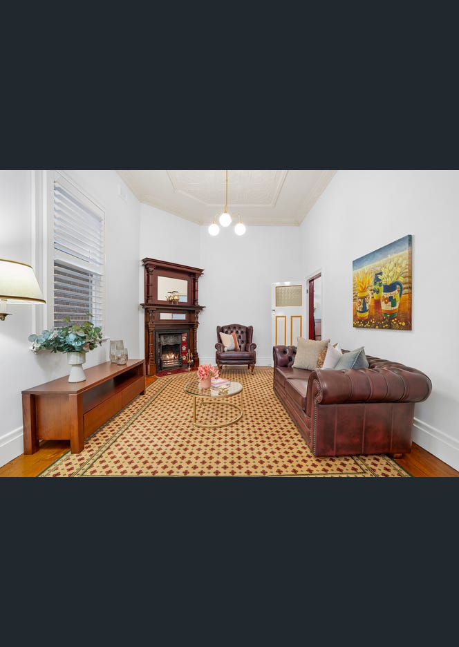 19 Brook Street, Hawthorn