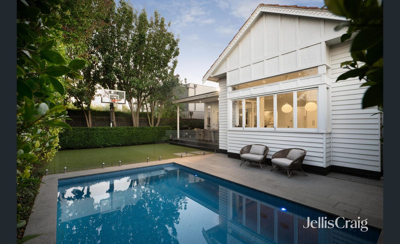 1 Davies Street, Malvern East