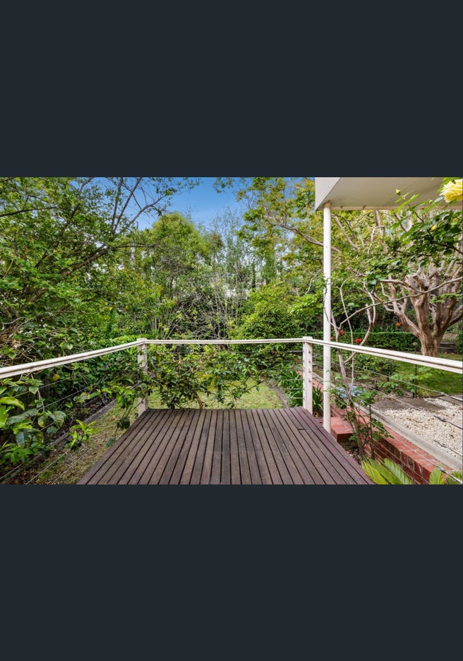 1 Nola Court, Toorak