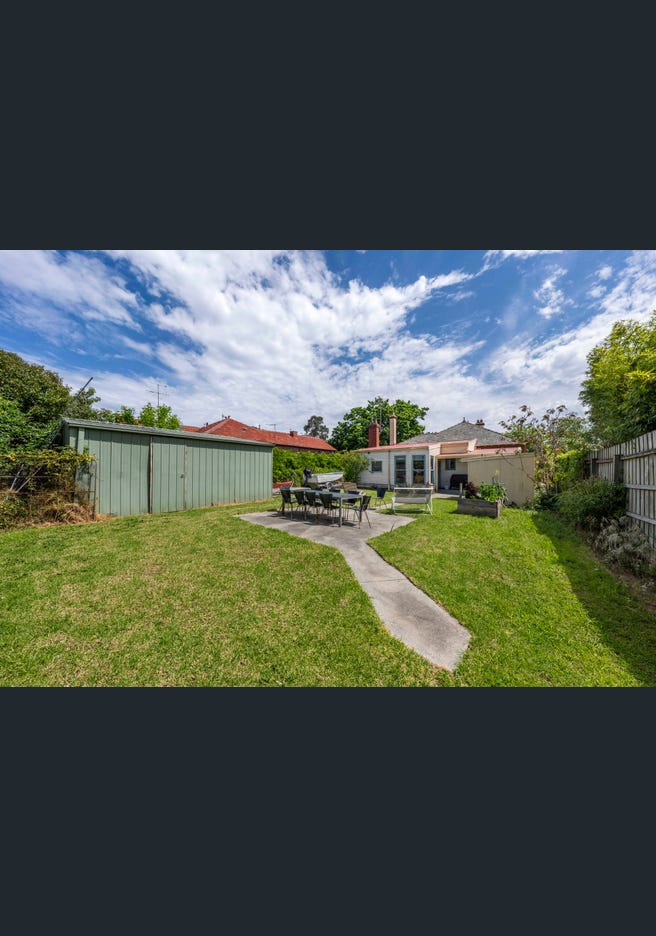 1 Smyth Street, Toorak