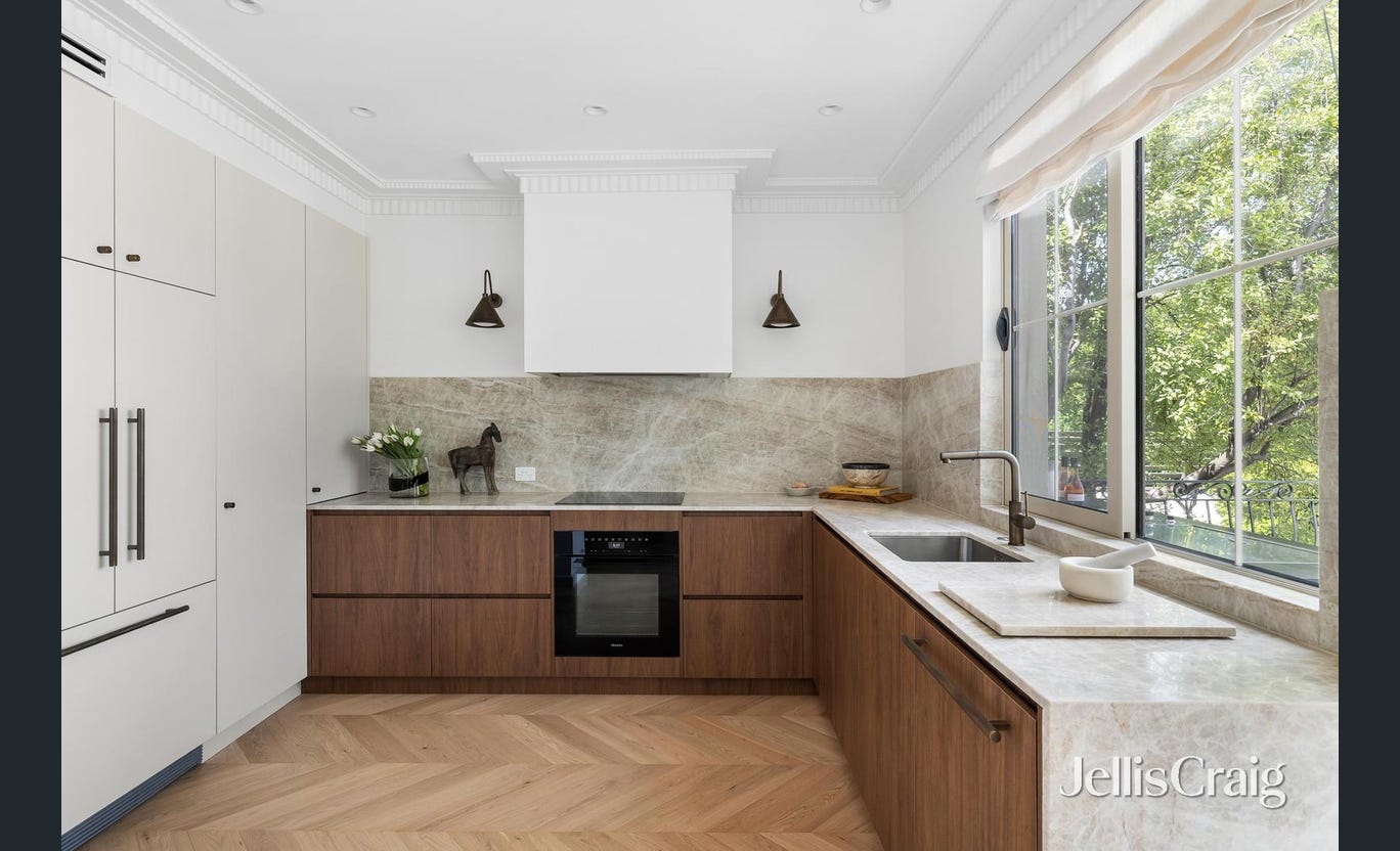 1/91 Grange Road, Toorak