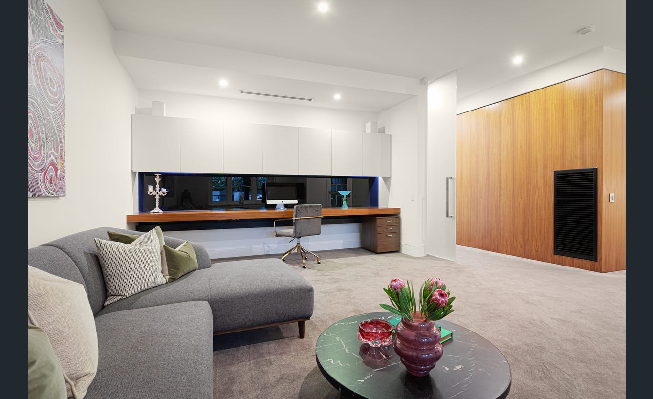 21A Manning Road, Malvern East