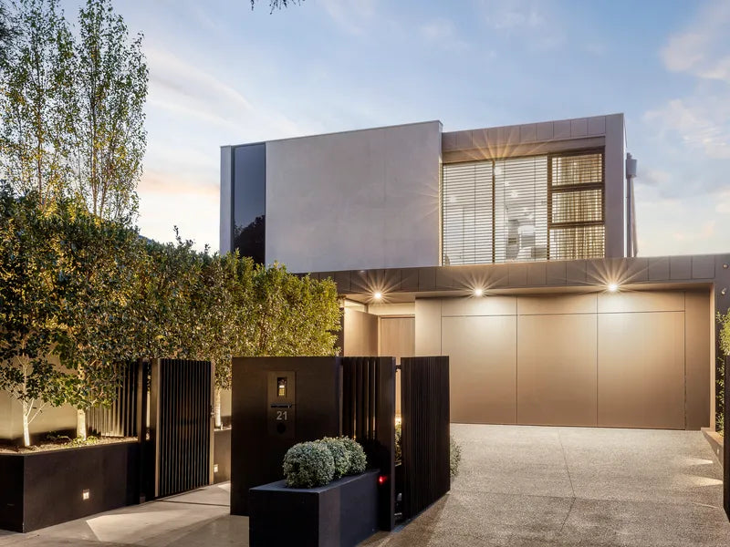 21 Shaftesbury Avenue, Malvern