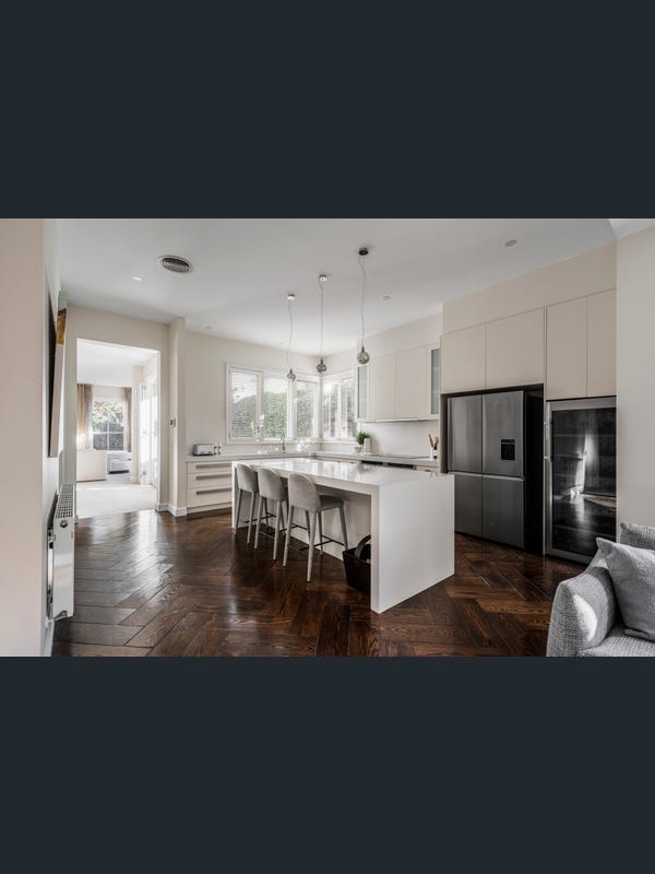 22 Airlie Street, South Yarra