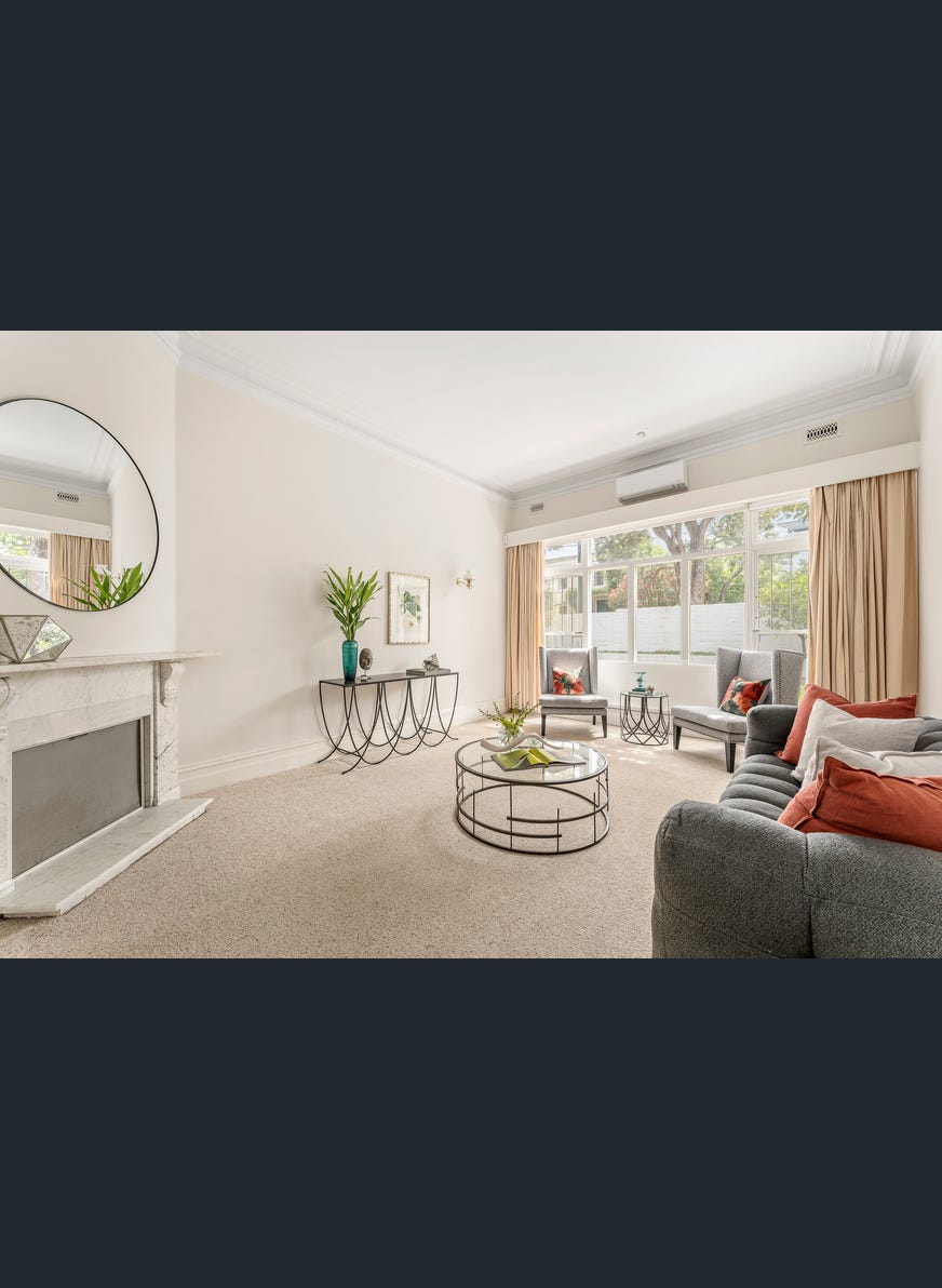 22 Millicent Avenue, Toorak