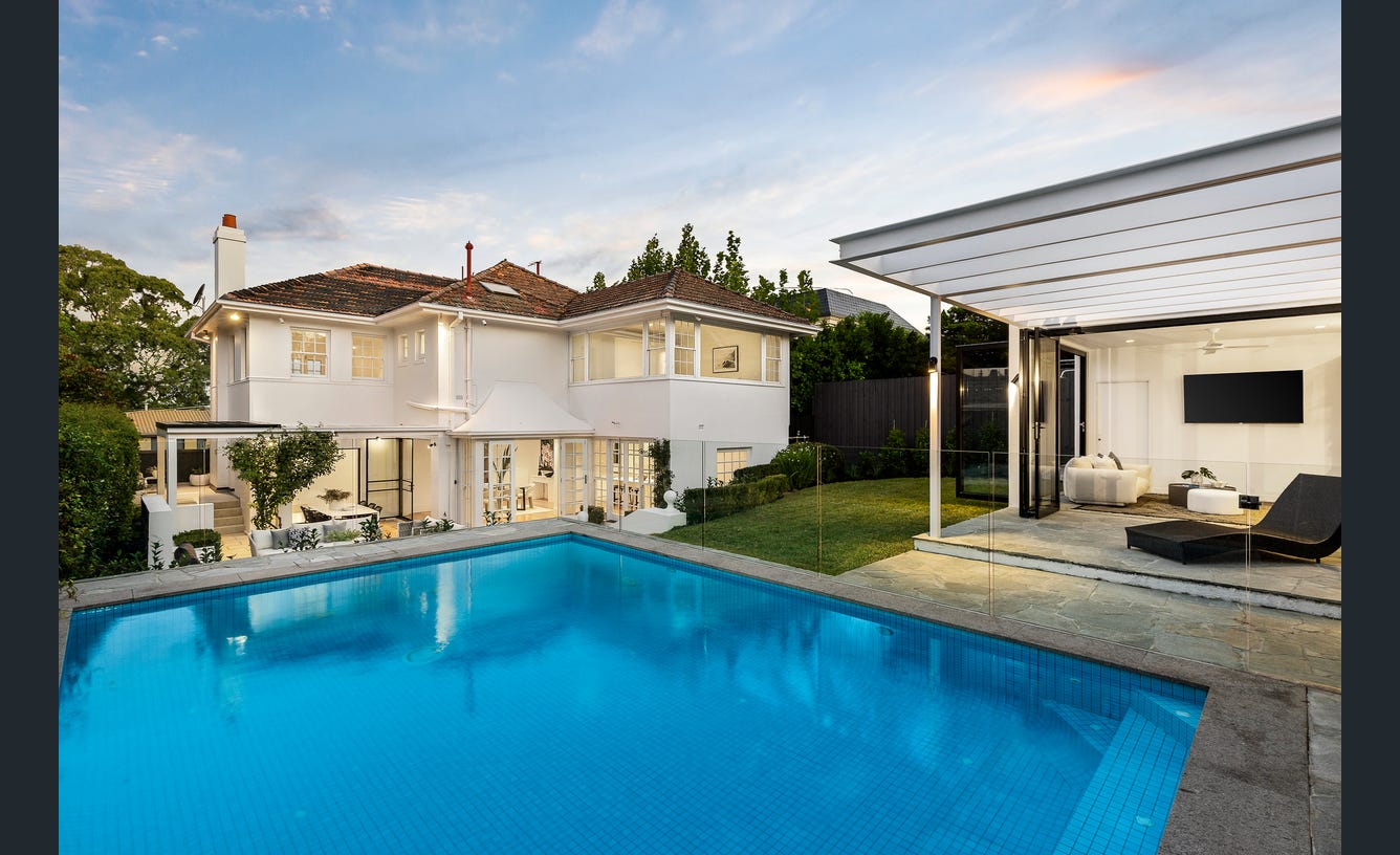 241 Kooyong Road, Toorak