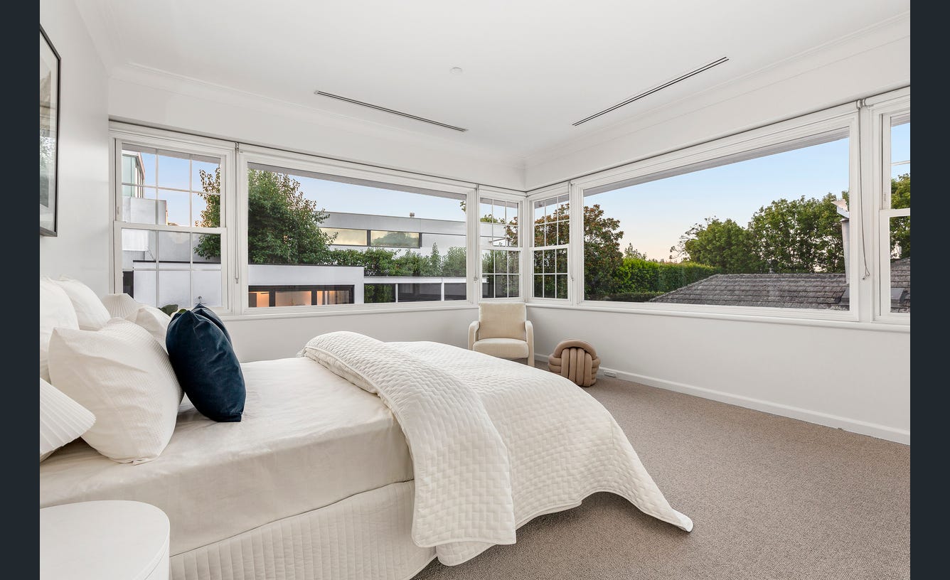 241 Kooyong Road, Toorak