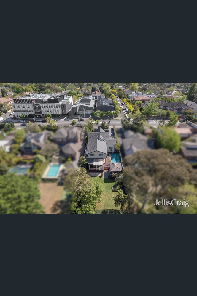 266 Cotham Road, Kew