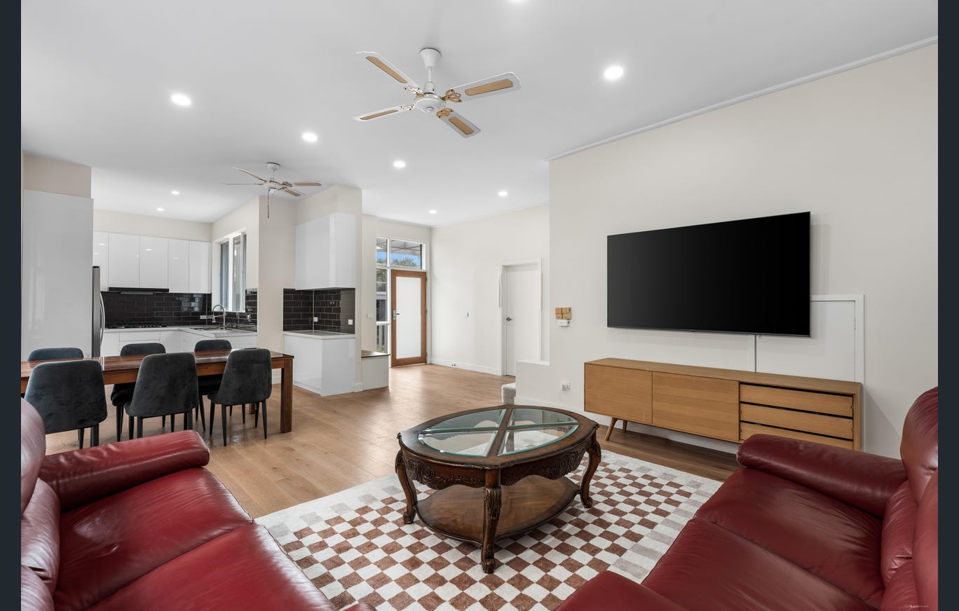 275 Waverley Road, Malvern East