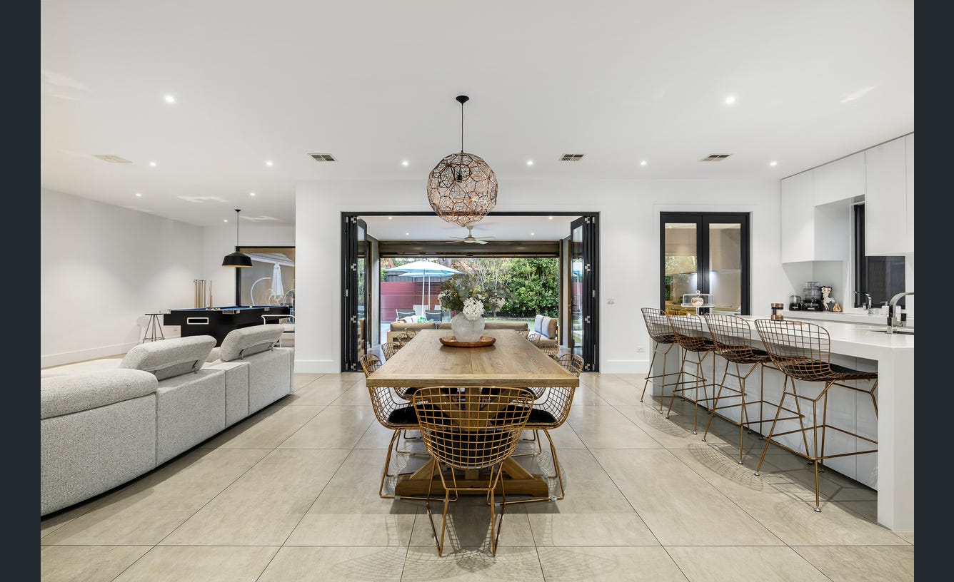 27 Hughes Street, Malvern East
