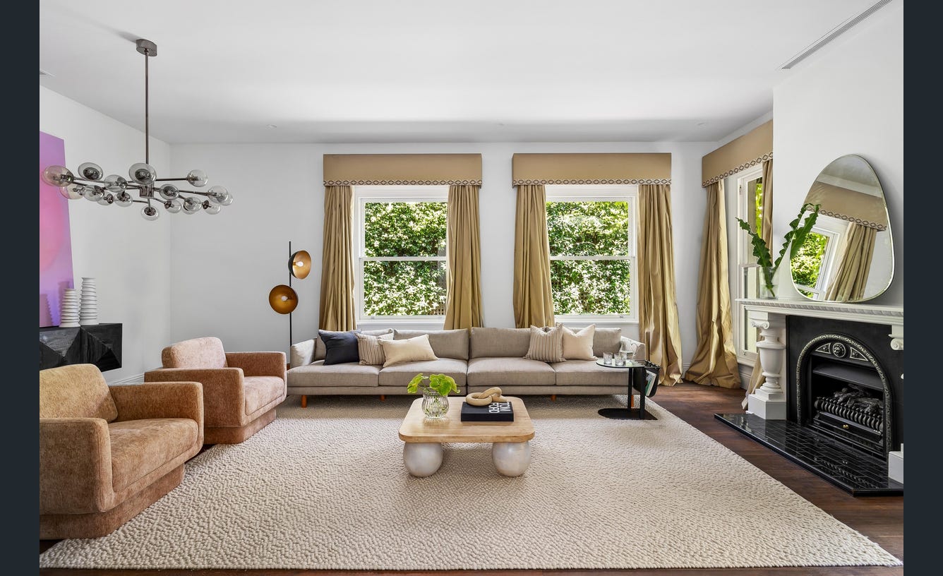 27 Tivoli Place, South Yarra
