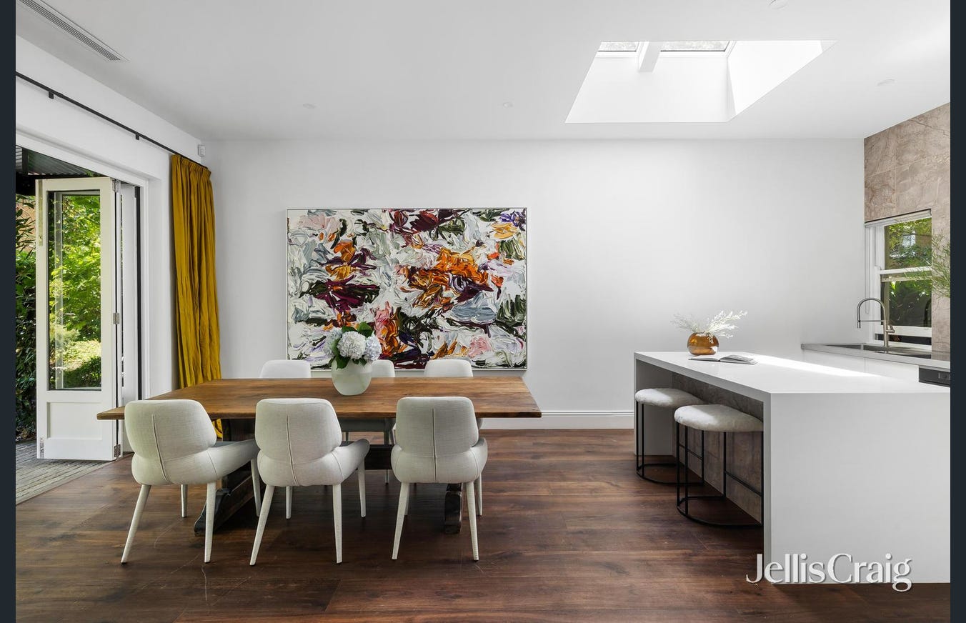 27 Tivoli Place, South Yarra