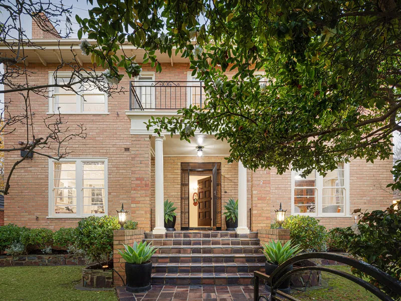 2 Glenbrook Avenue, Malvern East