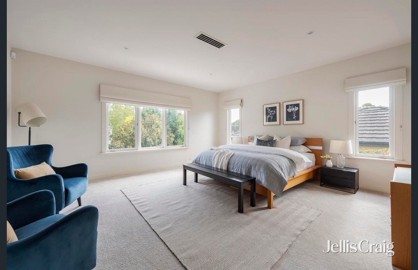 2 Segtoune Street, Kew