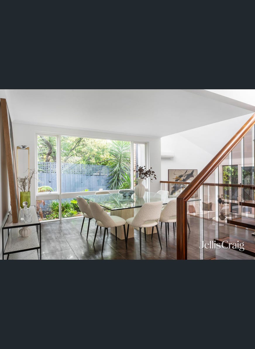 2 Silver Street, Malvern