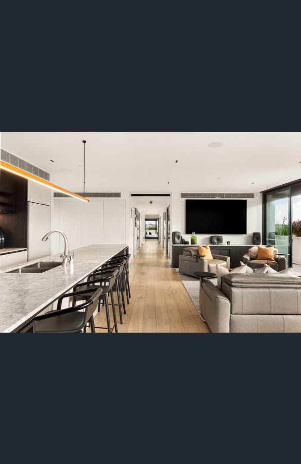 301/21 Riversdale Road, Hawthorn