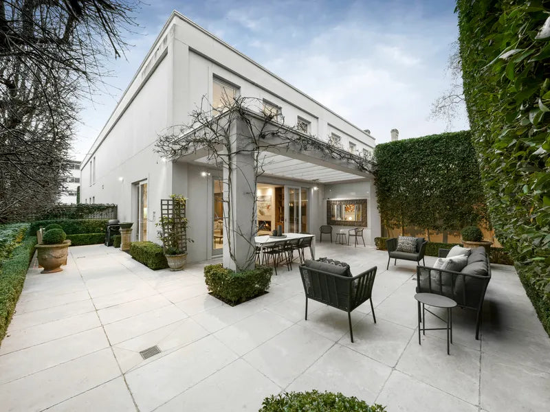 30 Walsh Street, South Yarra