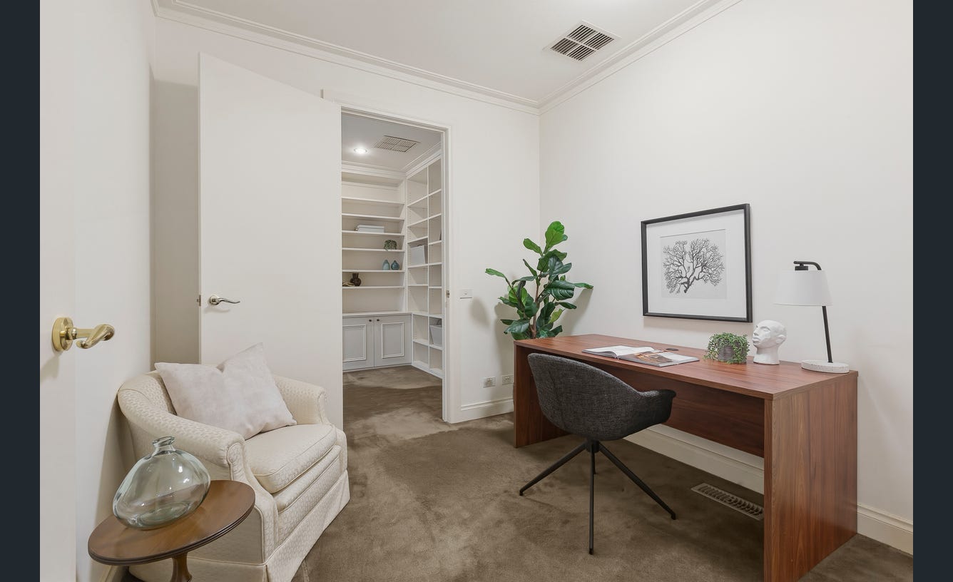 32 Anderson Street, Malvern East