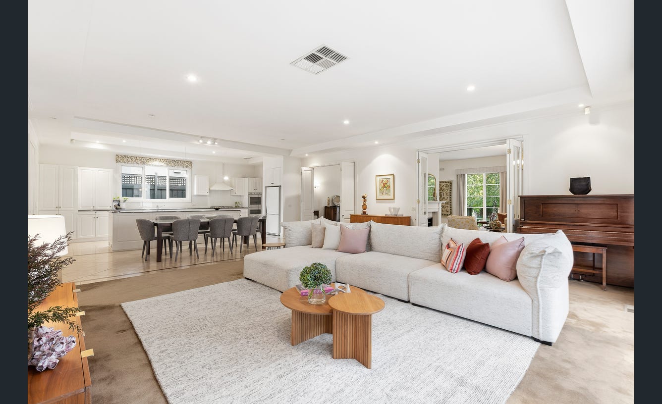32 Anderson Street, Malvern East