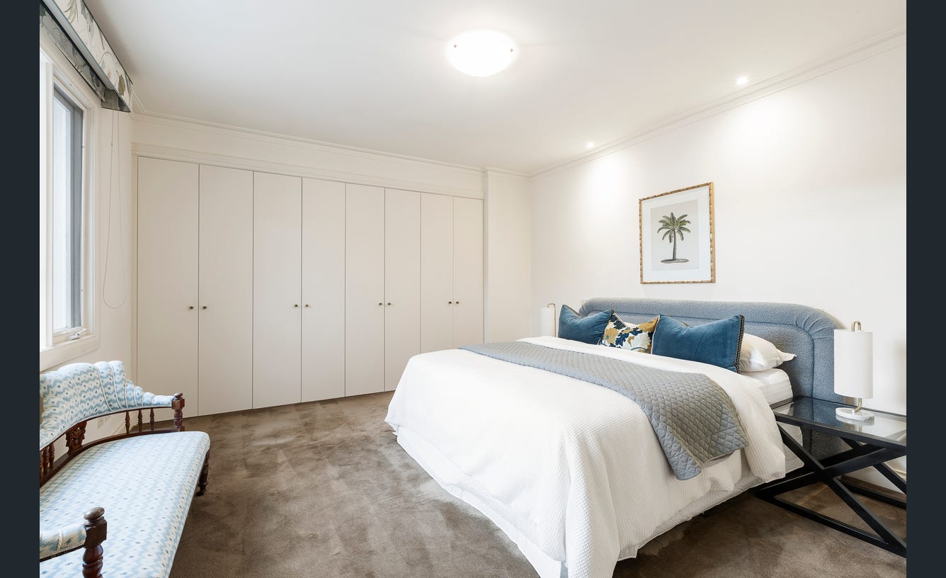 32 Anderson Street, Malvern East