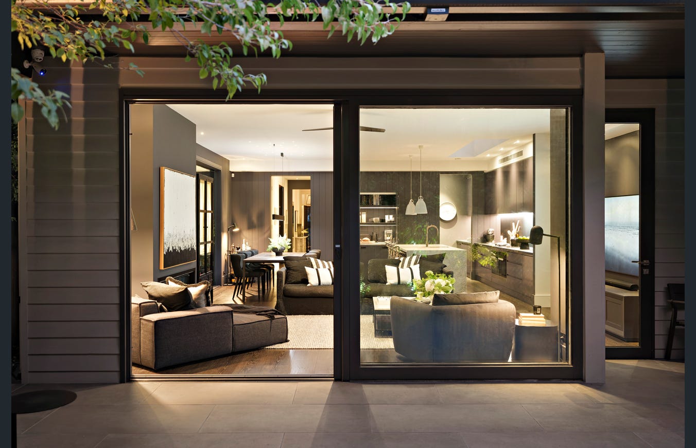 33 Dixon Street, Malvern