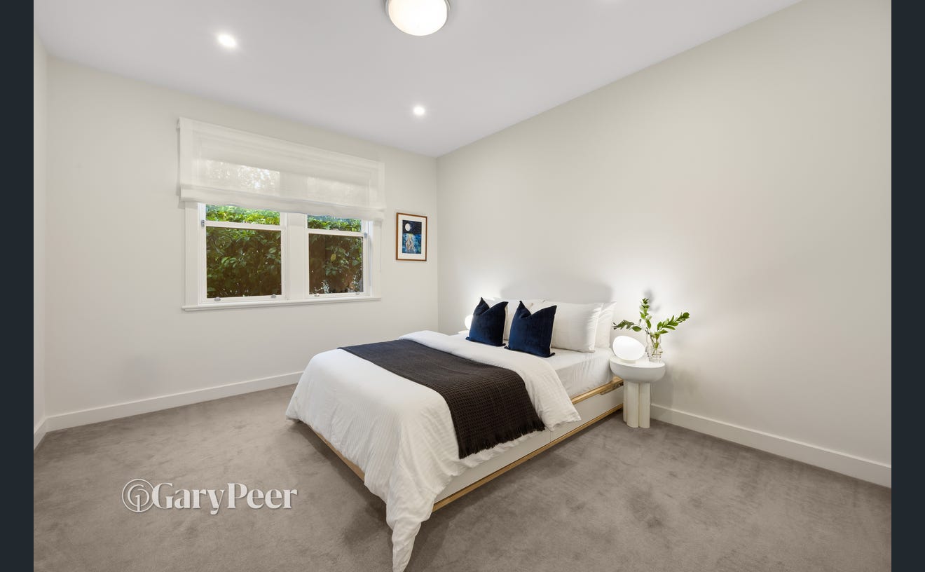 33 Kerferd Street, Malvern East