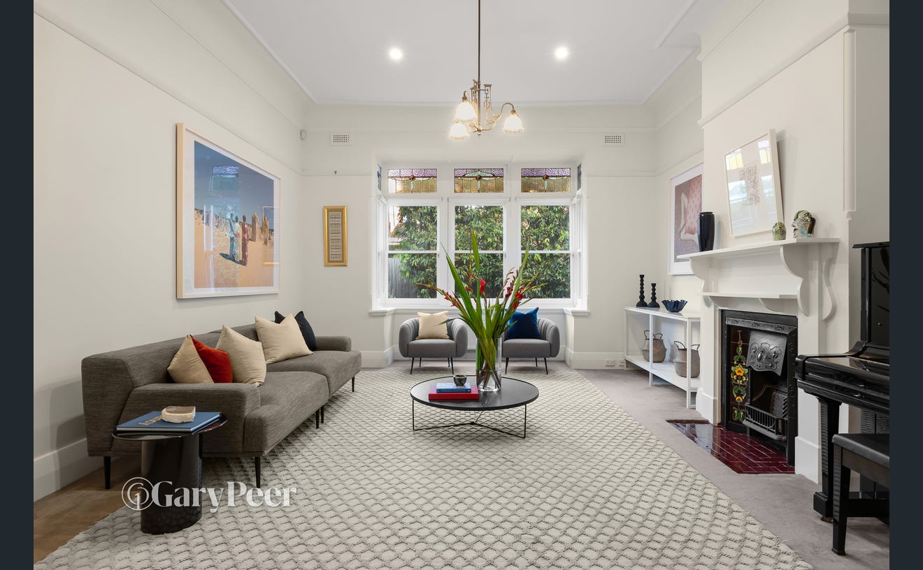 33 Kerferd Street, Malvern East
