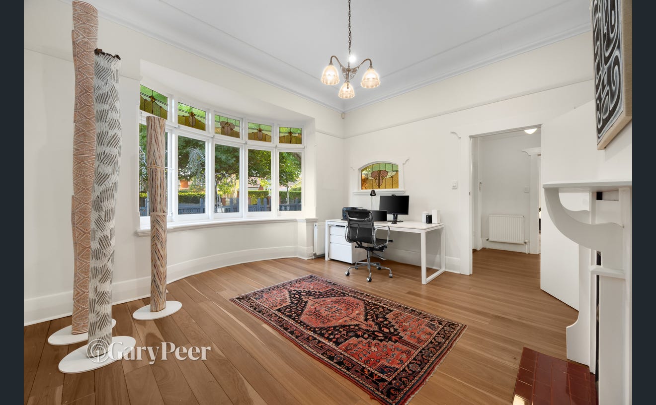 33 Kerferd Street, Malvern East