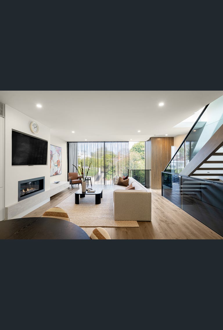 33 Lambert Road, Toorak