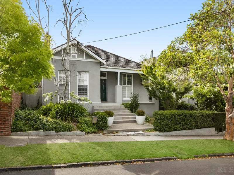 34 Cloverdale Avenue, Toorak