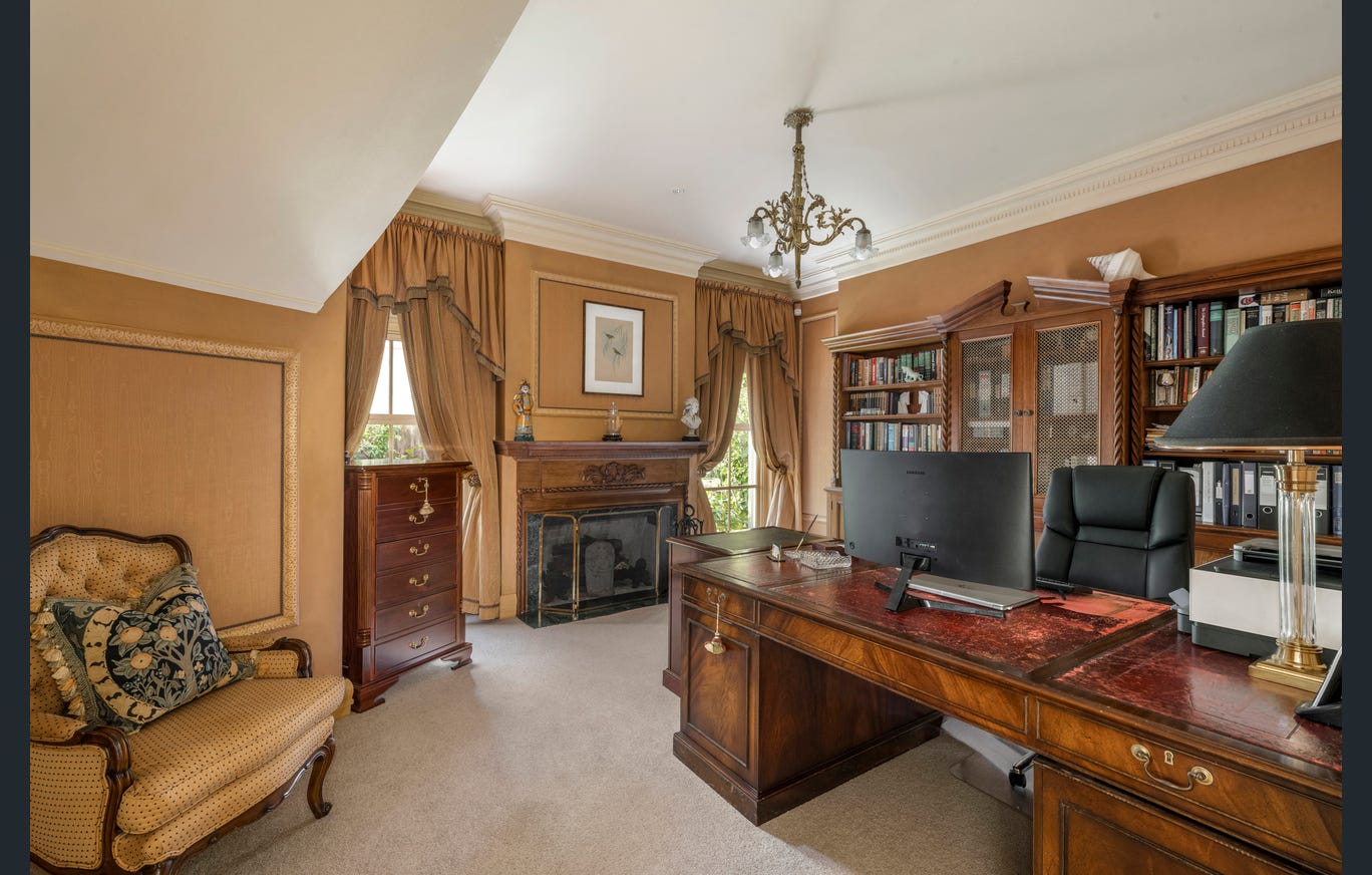 372 Glenferrie Road, Malvern