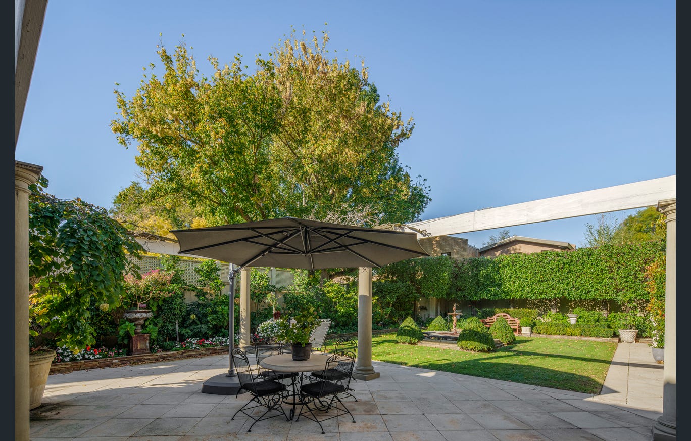 372 Glenferrie Road, Malvern