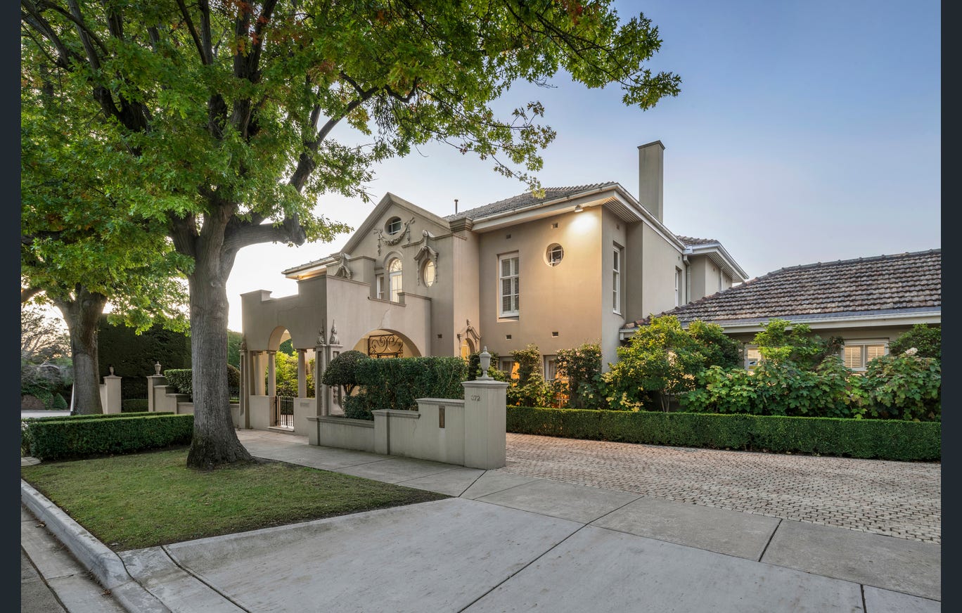 372 Glenferrie Road, Malvern