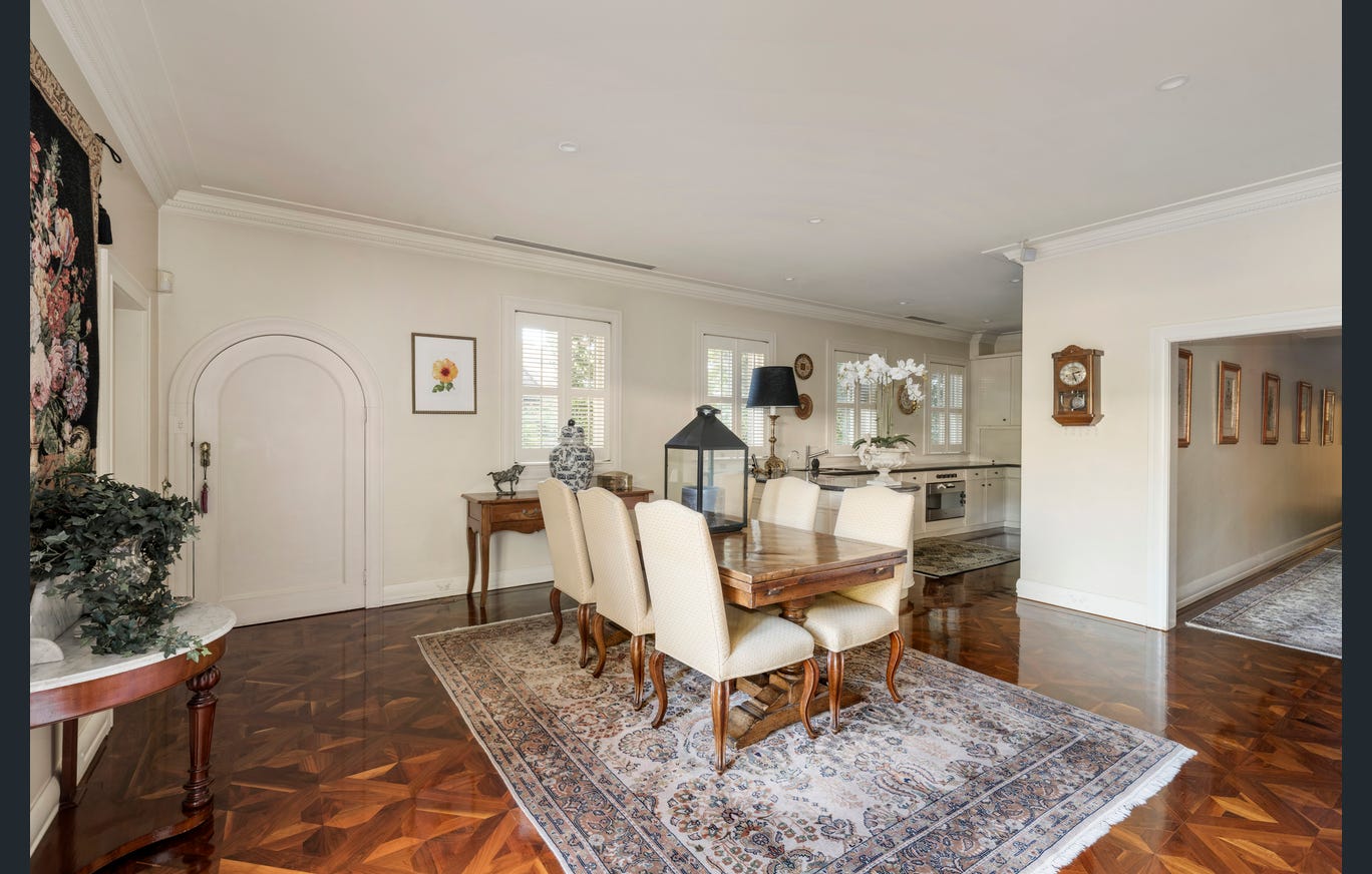 372 Glenferrie Road, Malvern
