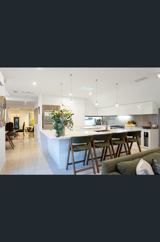 37 Belmont Avenue, Kew