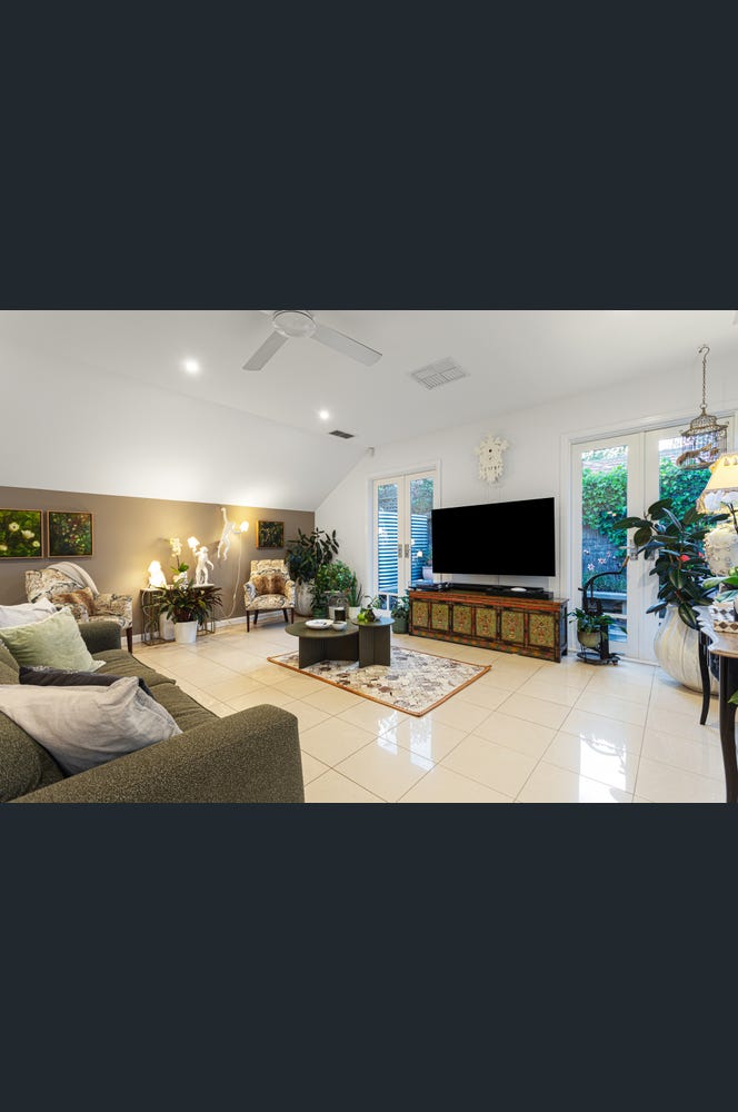 37 Belmont Avenue, Kew