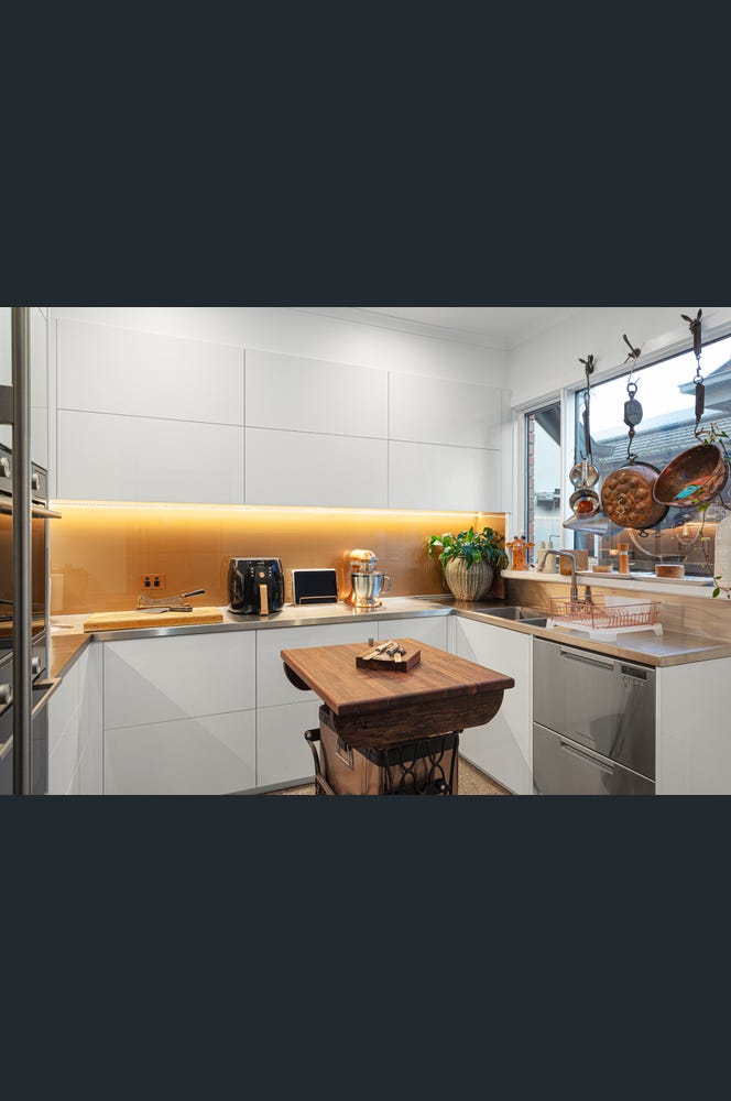 37 Belmont Avenue, Kew